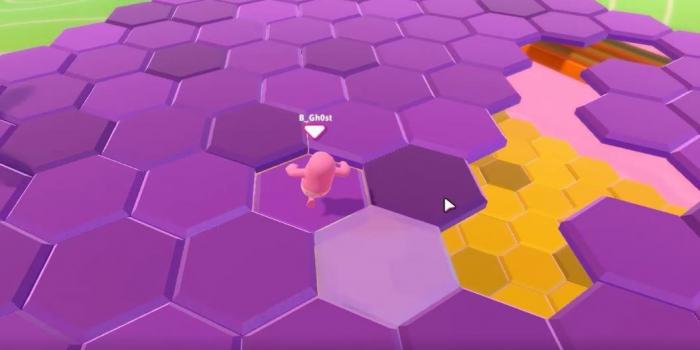 糖豆人蜂巢怎么一格一格跳2