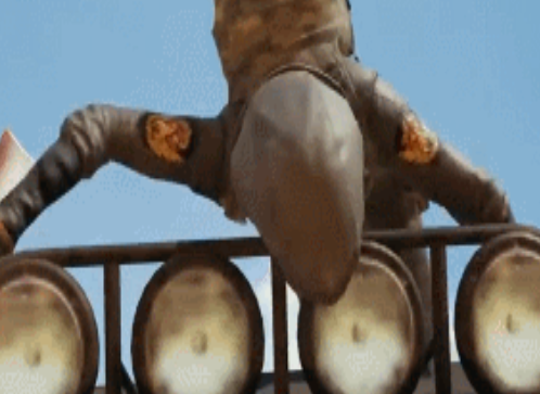 《绝地求生》能否站在车顶上一起移动3