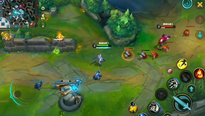 英雄联盟手游锐雯的连招技巧1