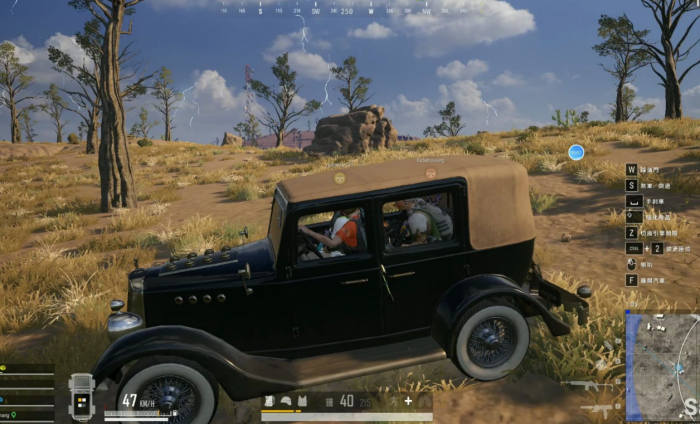 绝地求生里怎么在车上换位1